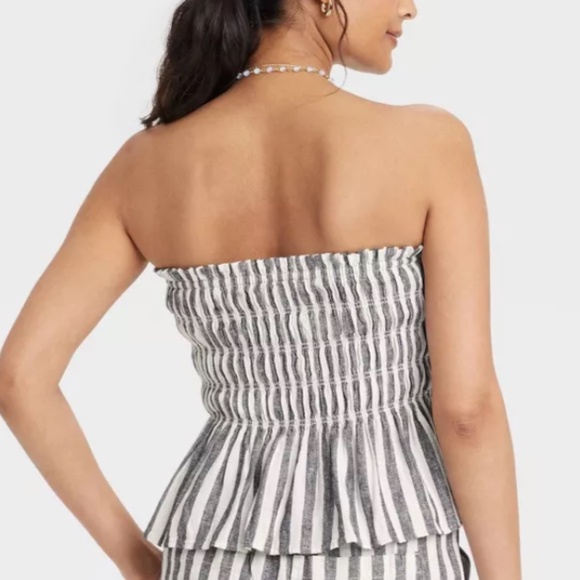 Women's Peplum Tube Top - Universal Thread™ - Large - Picture 2 of 3